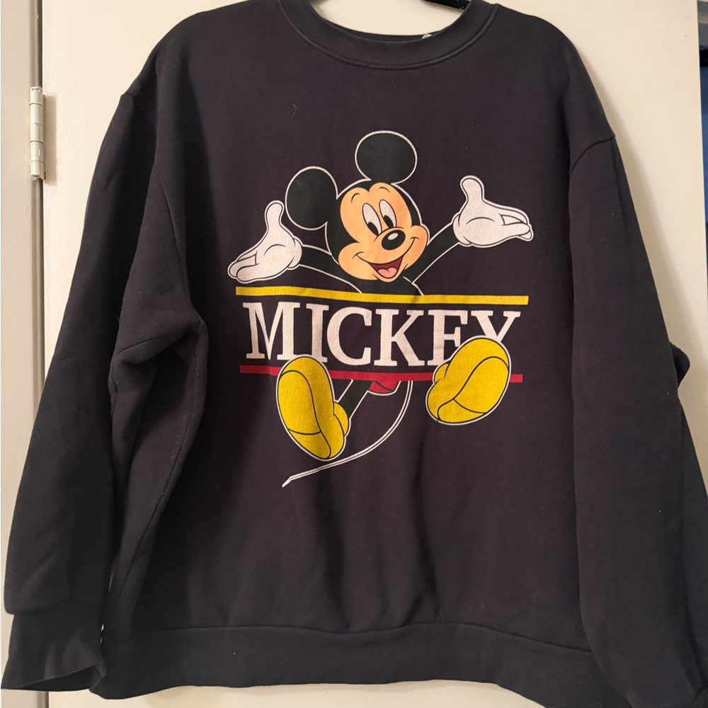 Disney Mickey Mouse Black Sweater size xl